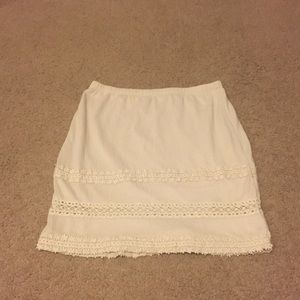 Knee-length skirt